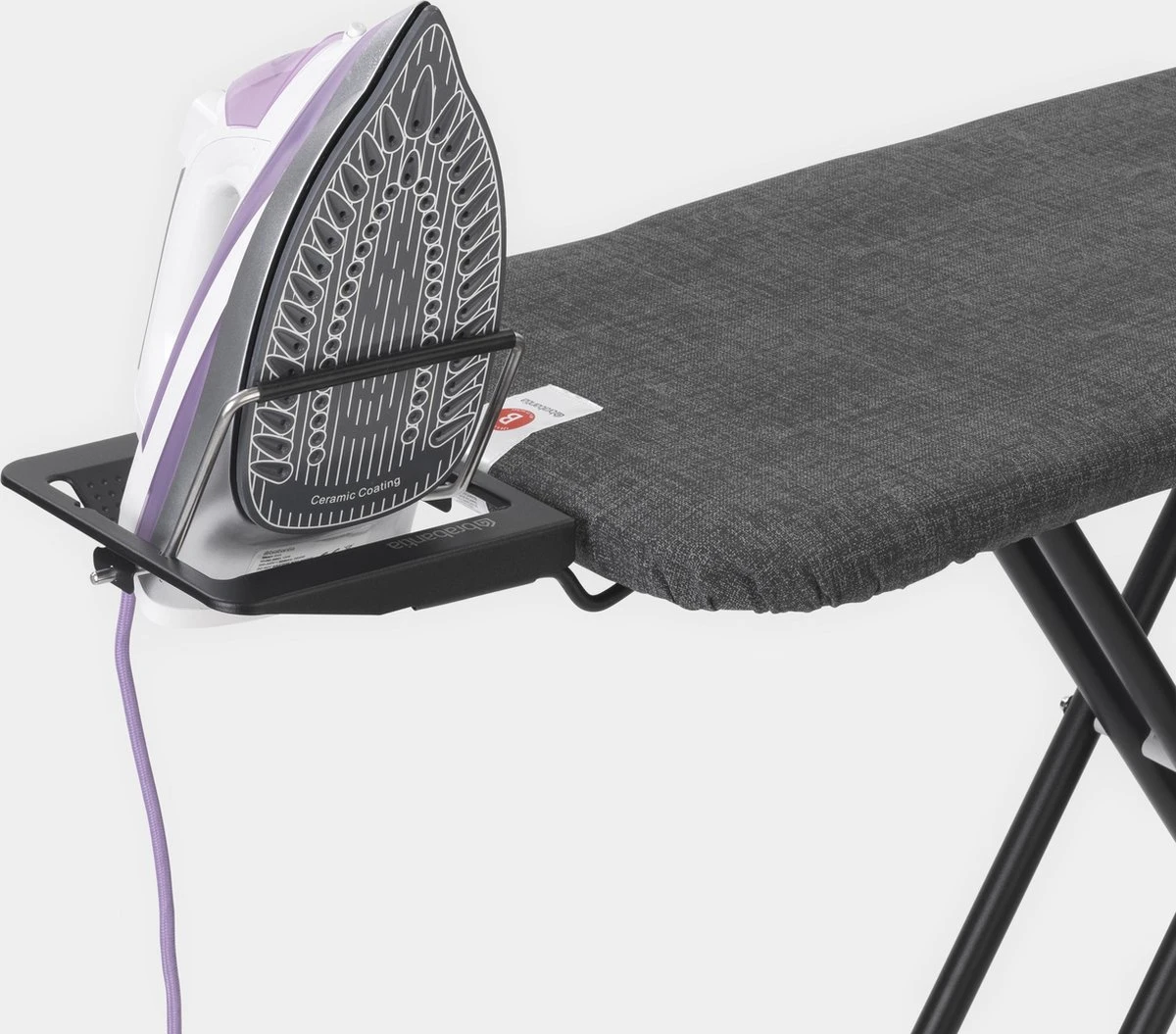 Brabantia Strijkplank B - Met Strijkijzerhouder - 124x38 Cm - Denim Blue 5 Brabantia Strijkplank B - Met Strijkijzerhouder - 124x38 Cm - Denim Blue - Afbeelding 3