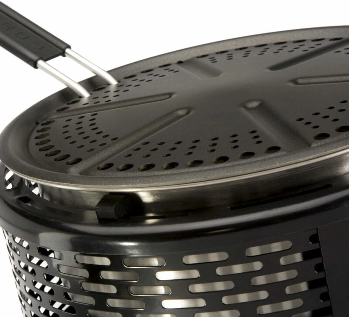 Cobb Pro Compact Houtskoolbarbecue - Ø30 Cm - Zwart 7 Cobb Pro Compact Houtskoolbarbecue - Ø30 Cm - Zwart - Afbeelding 5