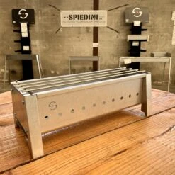 Spiedini Saté-bbq Bali 40 Mini - Kleine, Smalle Houtskoolbarbecue Met Horizontaal Rooster Voor Sate Of Andere Spiesjes - 40 Cm Lang, 11 Cm Breed, 14 Cm Hoog - Ideaal Voor Tuin- Of Open Haard, Of Balkon - Materiaal: Gealuminiseerd Ijzer -Woninginrichtingseries Winkel 1200x1200 103