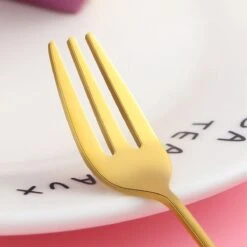 Gebaksvorkjes Donut Set Van 4 Taartvorkjes - Goud 10 Gebaksvorkjes Donut Set Van 4 Taartvorkjes - Goud -Woninginrichtingseries Winkel 1200x1200 379