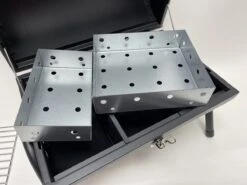 Compacte Draagbare Kolen BBQ Van Wolff BBQ - Handig Voor Op De Camping Op Het Strand Of In Een Park - Smoker Barbecue - Draagbare Lichtgewicht Bbq - Met Thermometer En Lucht Doorvoer. Laat Je Vlees Langzaam Garen. -Woninginrichtingseries Winkel 1200x899 25